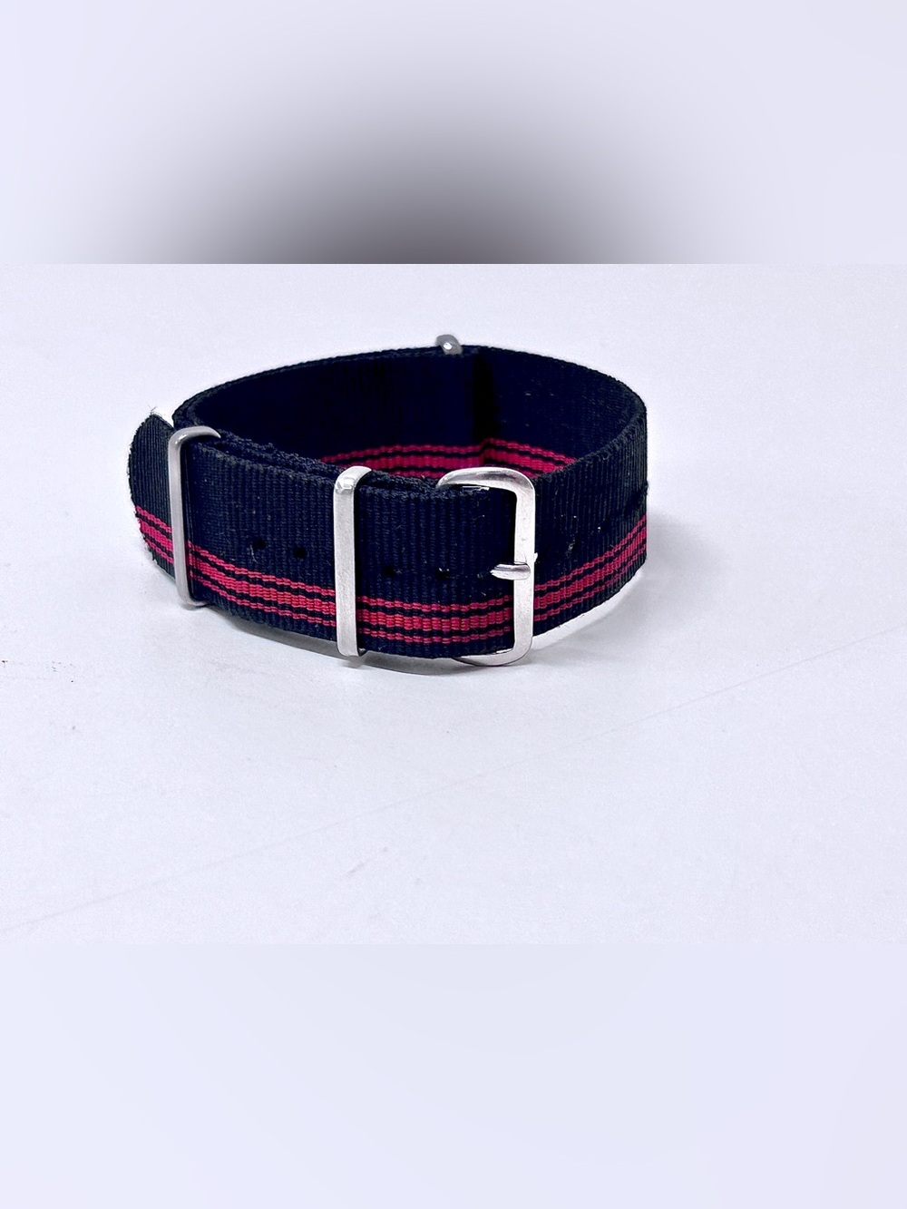 22mm Black Red Racing Stripe Nylon NATO Watch Strap - Picture 4 of 10